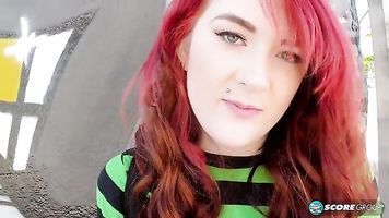 También fue una buena operación para conocer un poco mejor a la pelirroja de ojos verdes.