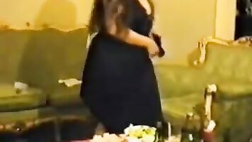 sombrero de un fukin hottie que siempre me moja, duro y caliente.