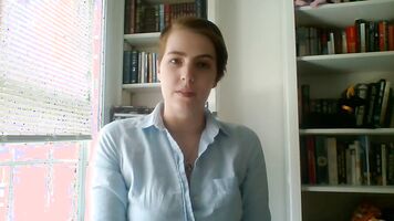 Estudiante Strapon contra Maestro
